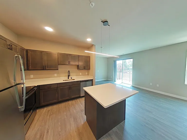 Beaverbrook Apartments — Photo 57