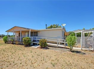 1050 W Donner St, Pahrump, NV 89048