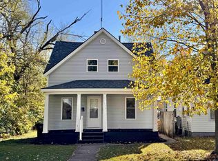 1308 Kinyon St, South Bend, IN 46616