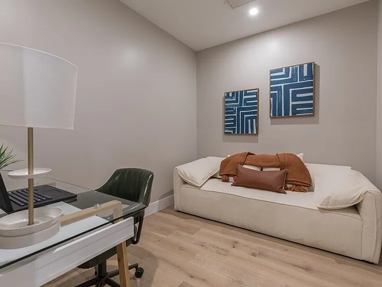 70 Leo M Birmingham Pkwy #405 — Photo 9