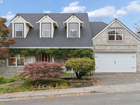 9739 NW Maring Dr, Portland, OR 97229