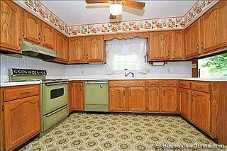 3rd image of 1926 Sherwood Dr