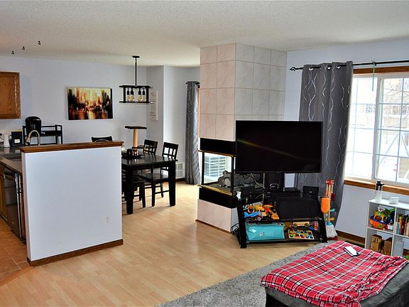 5th image of 10914 Johnson St NE #7