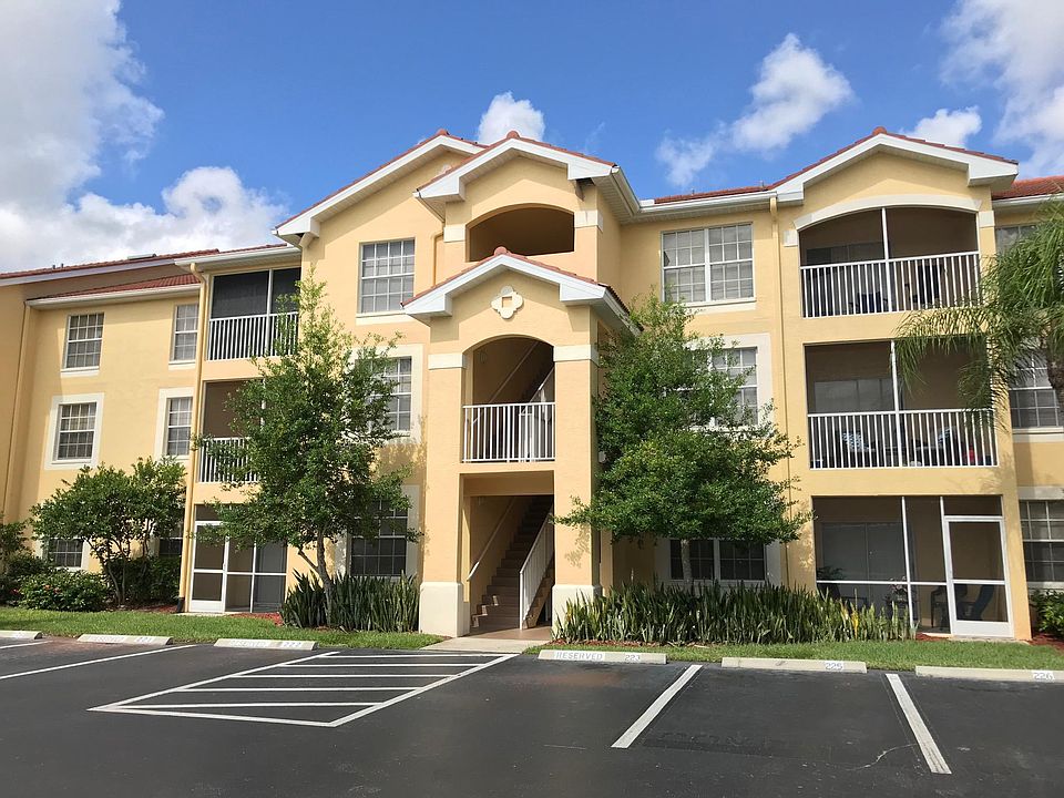 1st image of 4655 Saint Croix Ln APT 1427