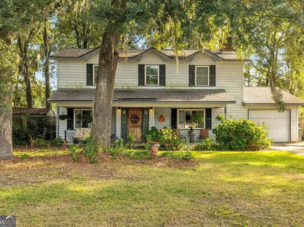 408 Flowers Dr, Hinesville, GA 31313