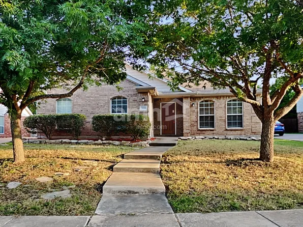 3833 Pinebluff Ln, Rockwall, TX 75032