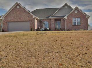 140 Singletree Dr, Hazel Green, AL 35750