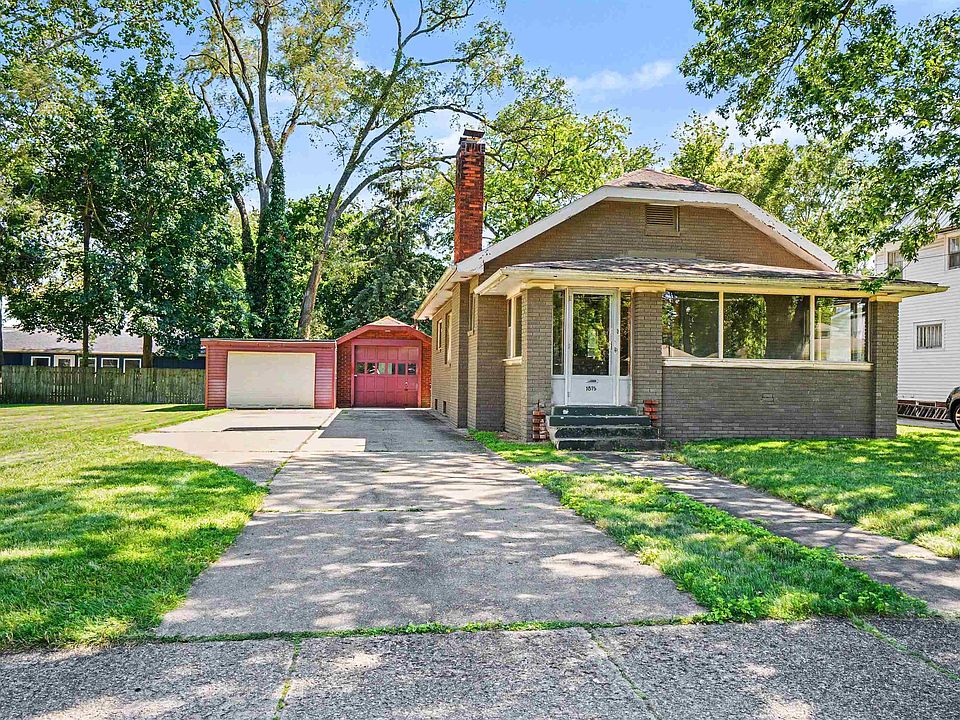 1st image of 1815 E Beardsley Ave