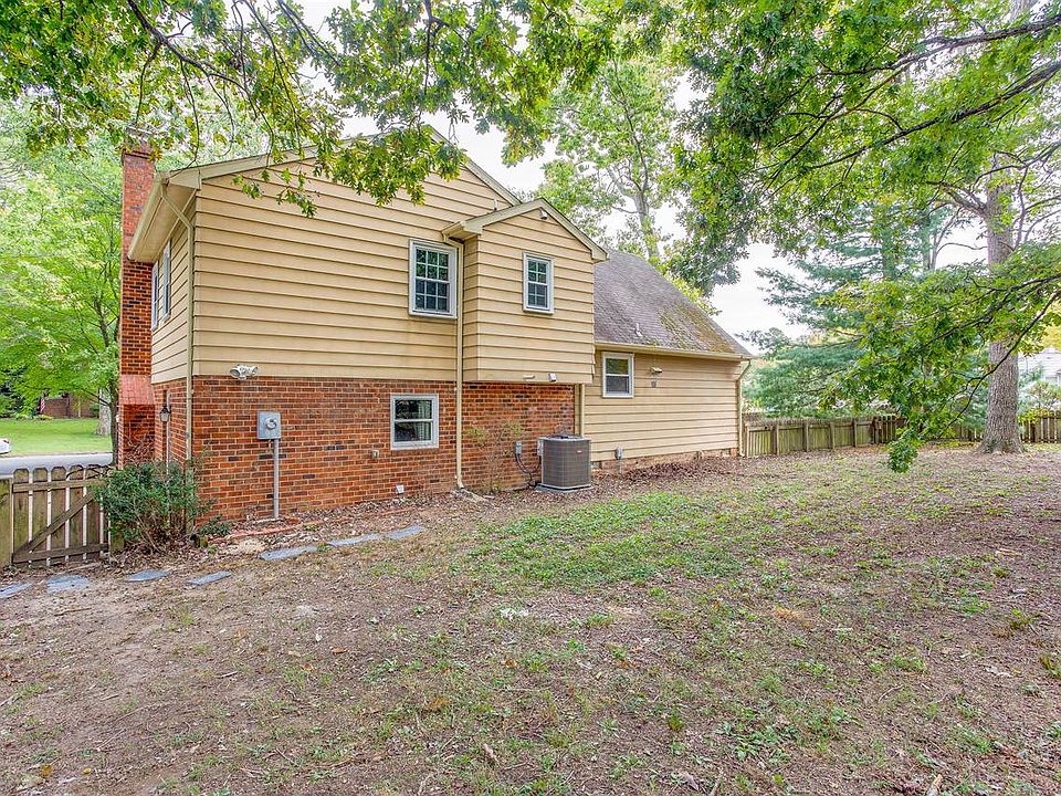 1st image of 8202 Lydell Dr