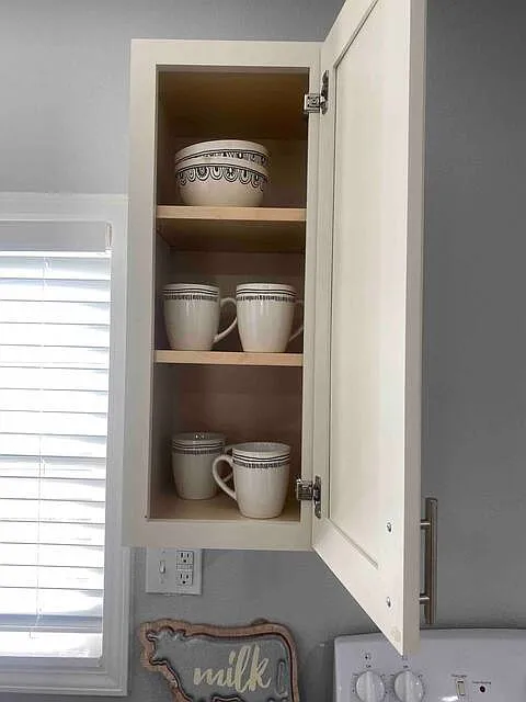 Studio, $1,575 — Photo 2