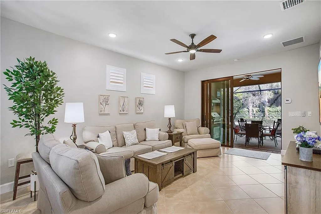 2 bed, 2.0 bath, 1554 sqft, $3,800 — Photo 3