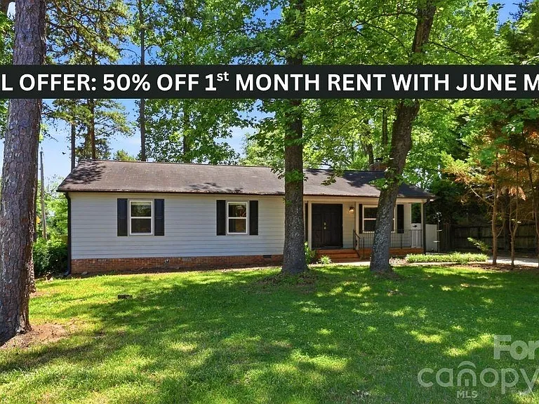 1440 Jodhpur Ct — Photo 1