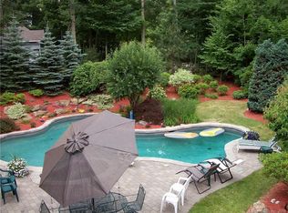 4 Lewis Rd, Marlborough, CT 06447