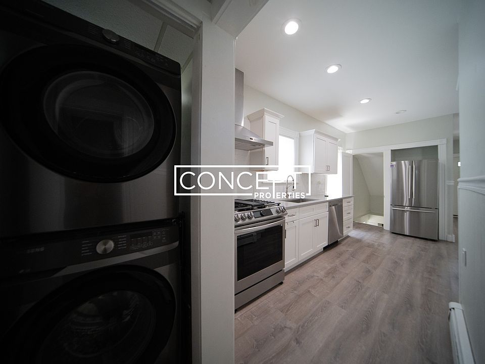 1st image of 14 Richardson St #1