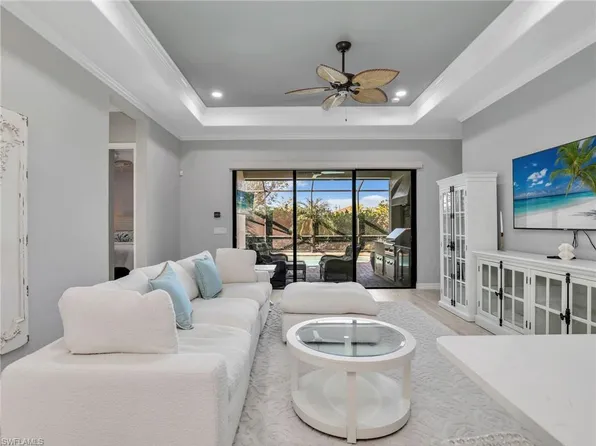 28524 Longford CT, BONITA SPRINGS, FL 34135