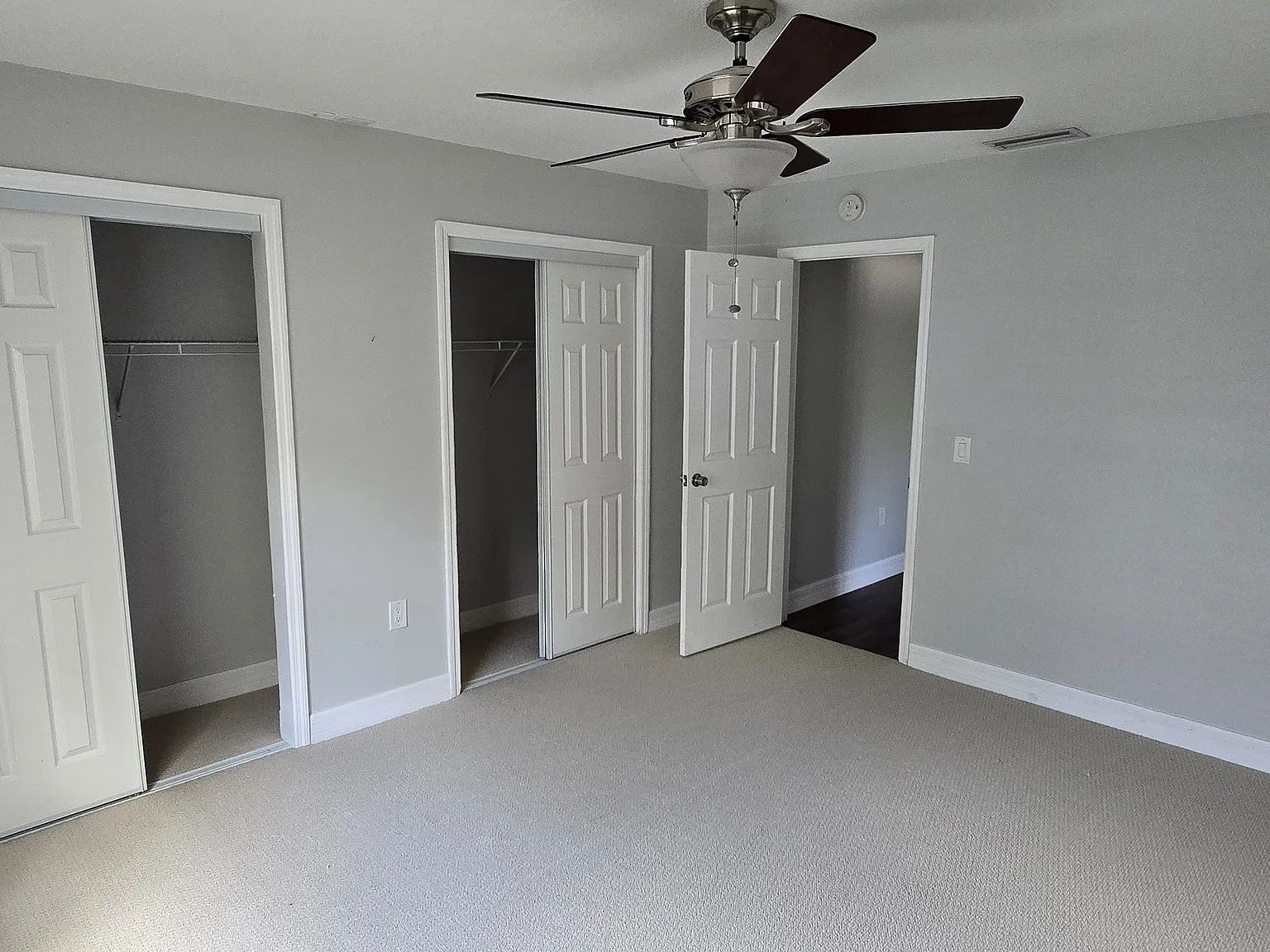 3 bed, 1736 sqft, $2,000 — Photo 2