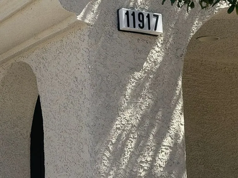 11917 Arenoso Dr — Photo 3