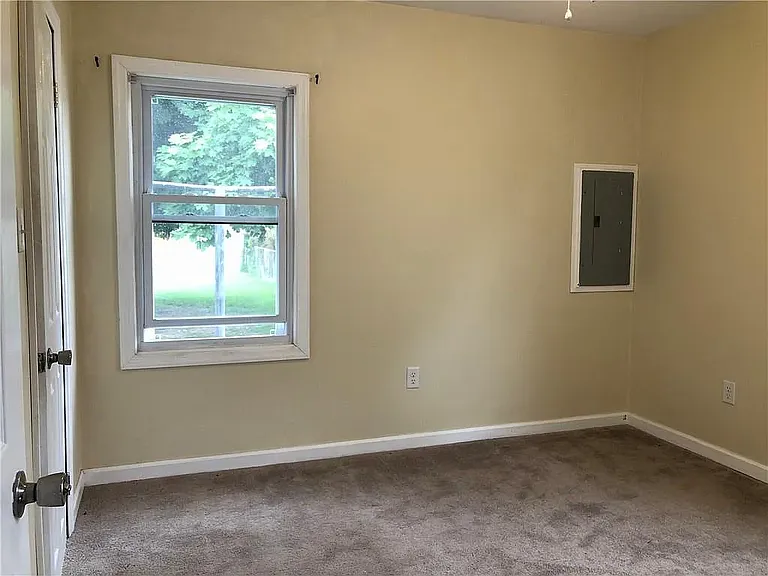 3114 Court Ave — Photo 9