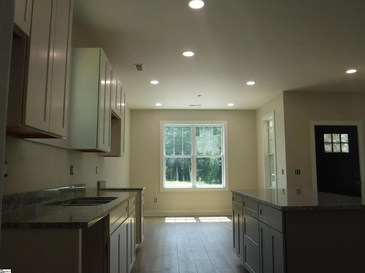 3 bed, 1448 sqft, $1,650 — Photo 3