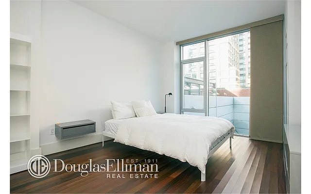 Rented by Douglas Elliman | media 15