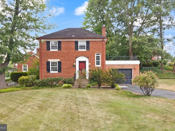 2317 Valley Dr, Alexandria, VA 22302
