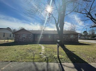 3909 Clark Ave, Springdale, AR 72762