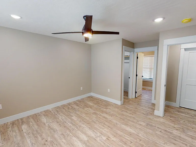 Element 30 Townhomes — Photo 23