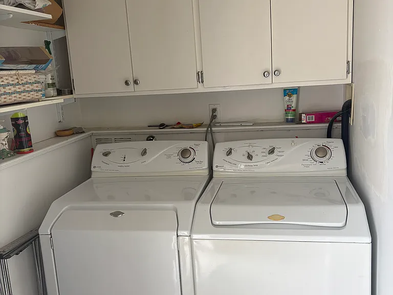 254 Manor Blvd — Photo 35