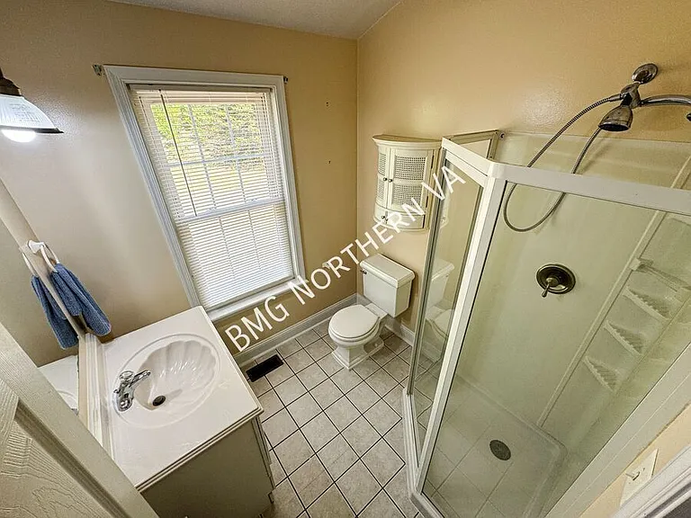 240 Norman Rd — Photo 18