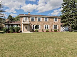 26753 N Old McHenry Rd, Hawthorn Woods, IL 60047