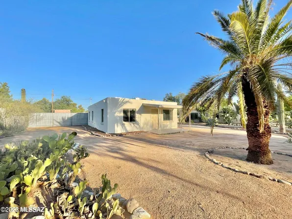 2225 N Fair Oaks Ave, Tucson, AZ 85712