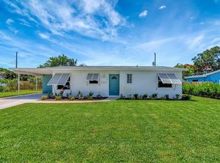 713 Gumtree Rd, North Palm Beach, FL 33408