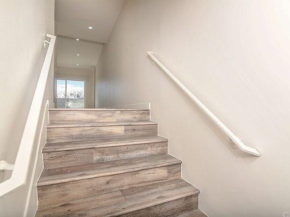 2nd image of 11825 National Blvd APT 9