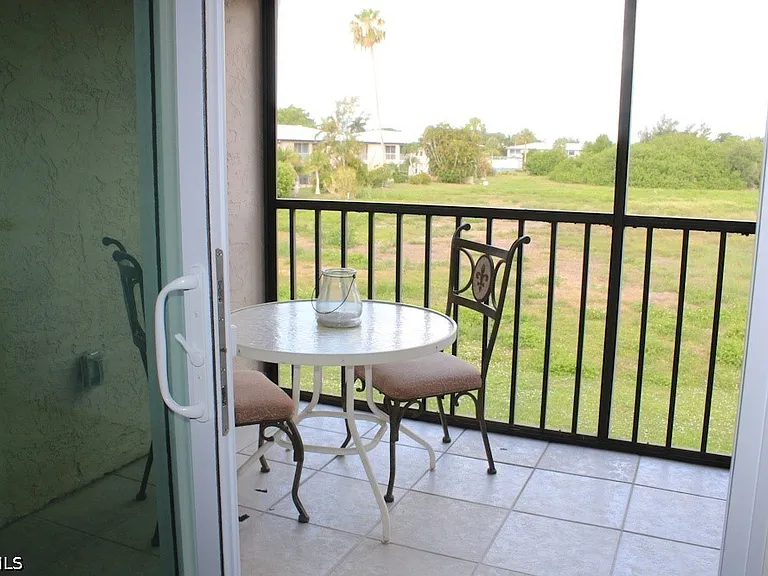 16361 Dublin Cir #203 — Photo 21