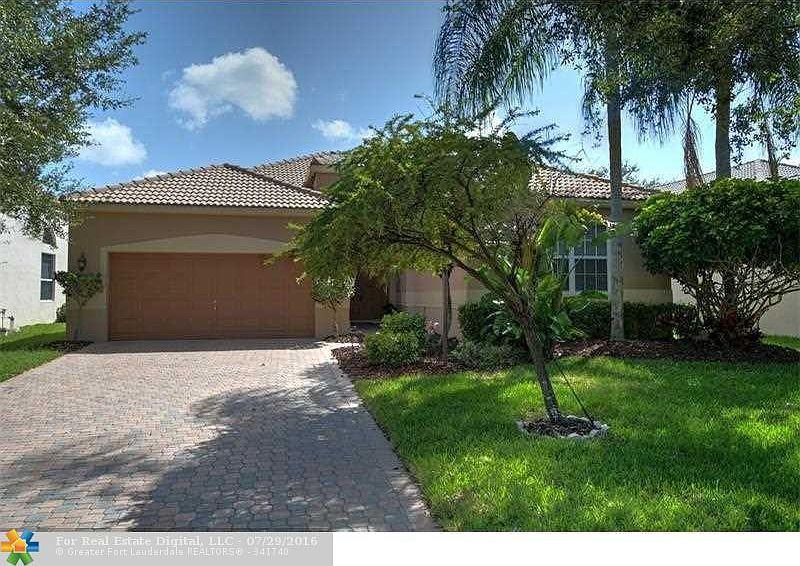 1st image of 6778 NW 80th Mnr