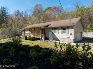 5508 Old Walland Hwy, Walland, TN 37886