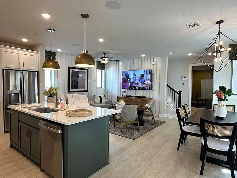 4801 Vizsla Ln — Photo 1
