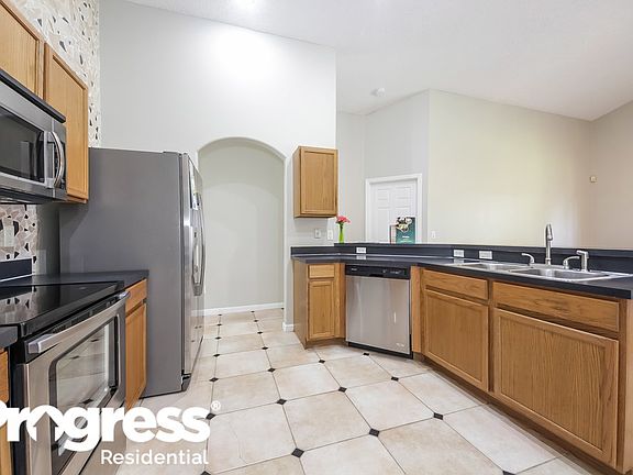 5th image of 4123 Forest Island Dr