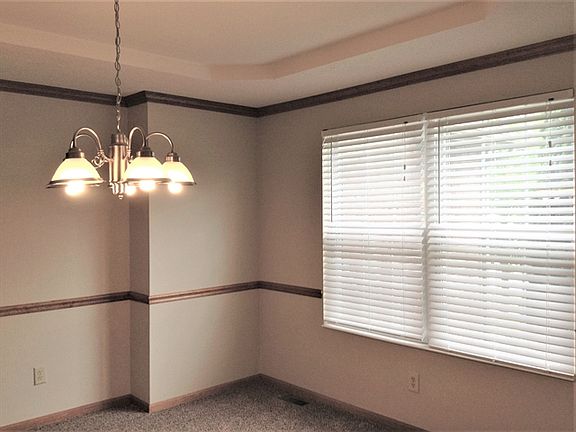 3rd image of 3275 Tuscarora Ct
