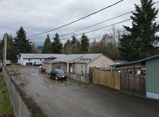 5736 A St, Springfield, OR 97478
