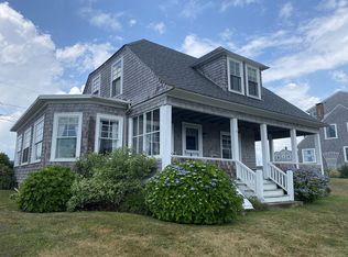 77 Naushon Ave, Dartmouth, MA 02748