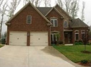 656 Mallard Landing Blvd, Clemmons, NC 27012