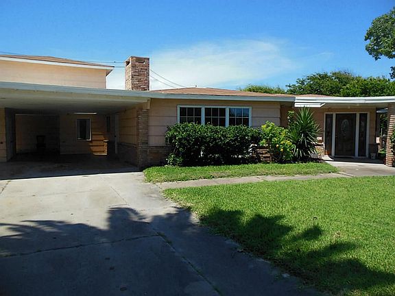 2nd image of 126 San Marino Dr