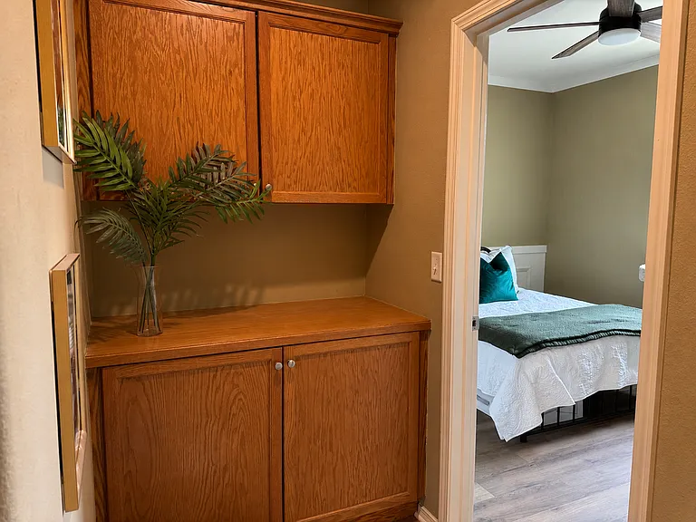 4094 W Fig Tree Ln — Photo 16