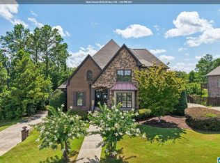 2042 Timberline Dr, Calera, AL 35040