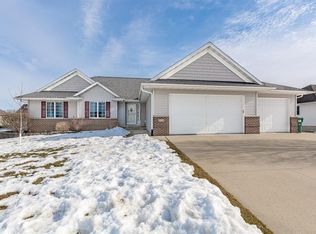 604 Ridgeview Way, Atkins, IA 52206