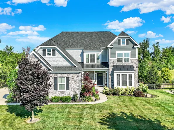 16711 Meadow Wood Dr, Noblesville, IN 46062