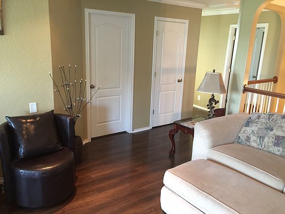 5th image of 701 Sarazen Ct
