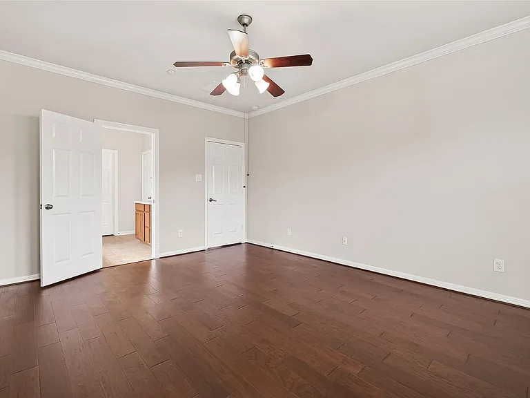 24526 Avellino Ct — Photo 27