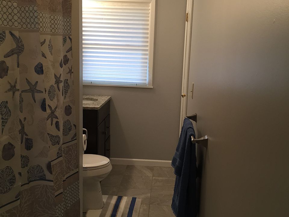 1st image of 3092 Yorkshire Dr